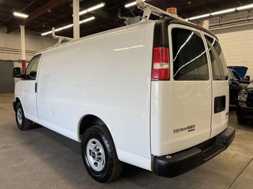 2015 GMC Savana 2500 Work Van