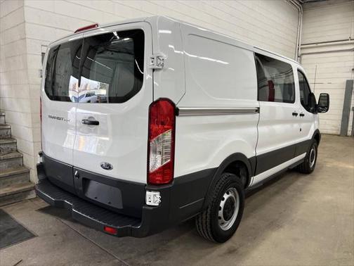 2018 Ford Transit-250 Base