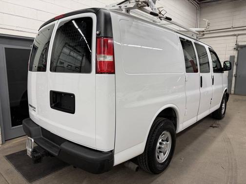 2016 Chevrolet Express 2500 Work Van