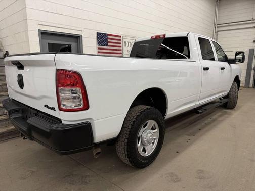 2023 RAM 2500 Tradesman Crew Cab 4x4 8' Box