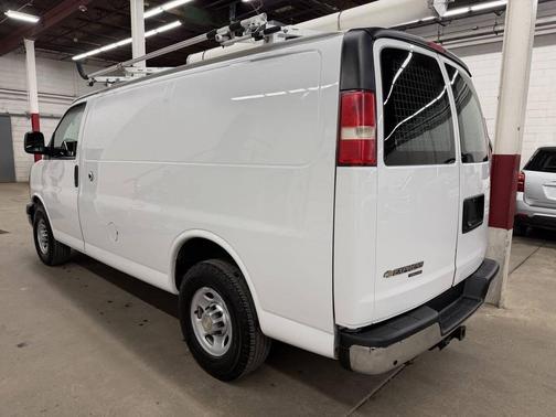 2014 Chevrolet Express 2500 Work Van