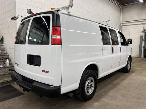 2014 GMC Savana 2500 Work Van