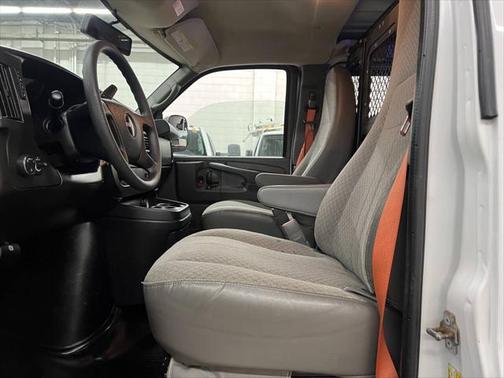 2014 GMC Savana 2500 Work Van