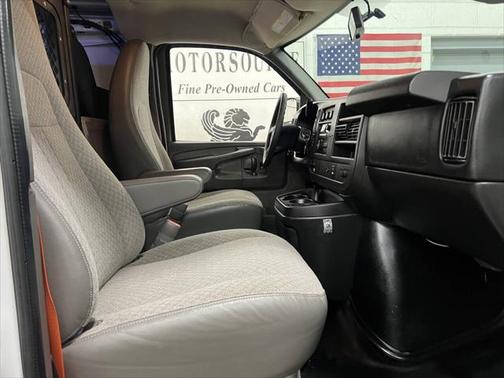 2014 GMC Savana 2500 Work Van