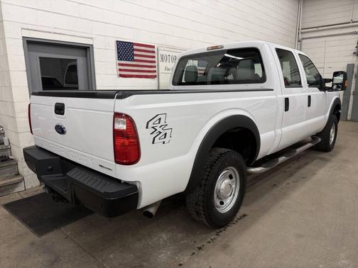 Oxford White 2015 Ford F-250 XL