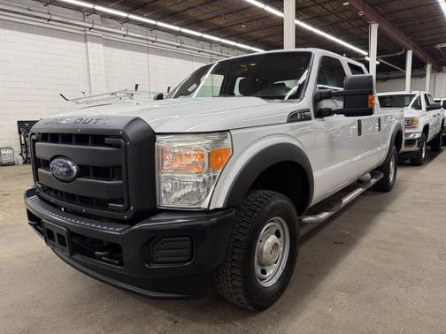 Oxford White 2015 Ford F-250 XL