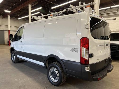 2017 Ford Transit-250 Base