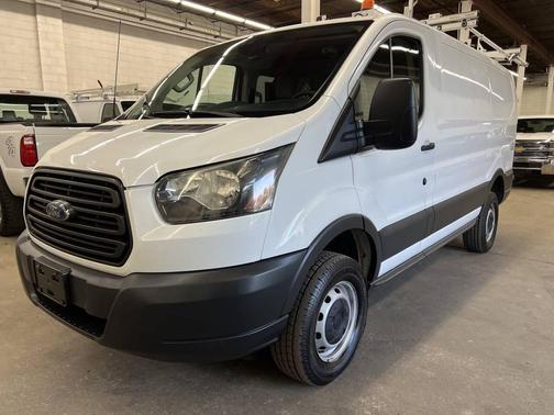 2017 Ford Transit-250 Base