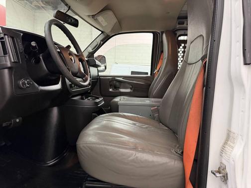 2015 Chevrolet Express 2500 Work Van