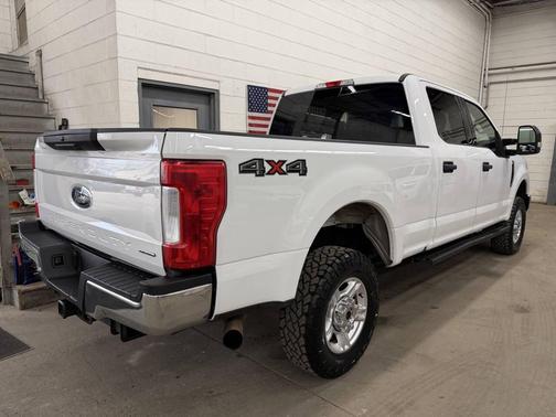 2017 Ford F-250 XLT