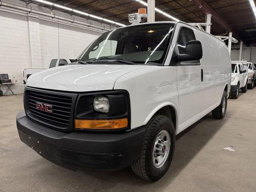 2014 GMC Savana 2500 Work Van