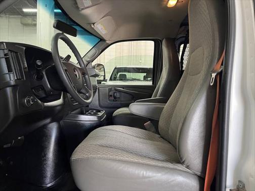 2014 GMC Savana 2500 Work Van