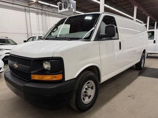 2017 Chevrolet Express 3500 Work Van
