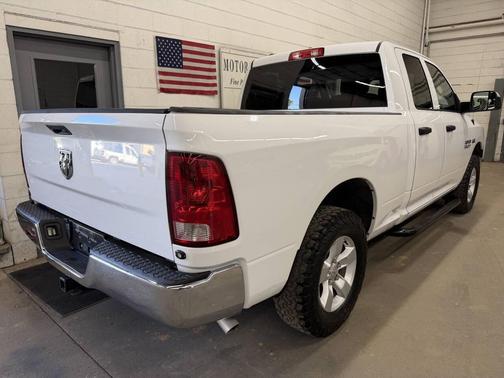 Bright White Clearcoat 2016 RAM 1500 Tradesman