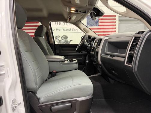 Bright White Clearcoat 2016 RAM 1500 Tradesman
