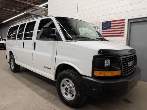 2003 GMC Savana 3500 Base