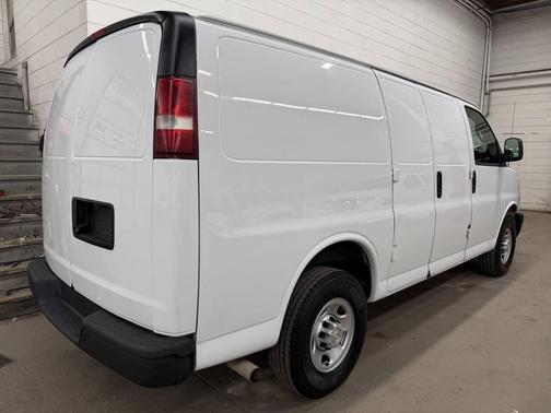 2018 Chevrolet Express 2500 Work Van