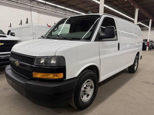 2018 Chevrolet Express 2500 Work Van