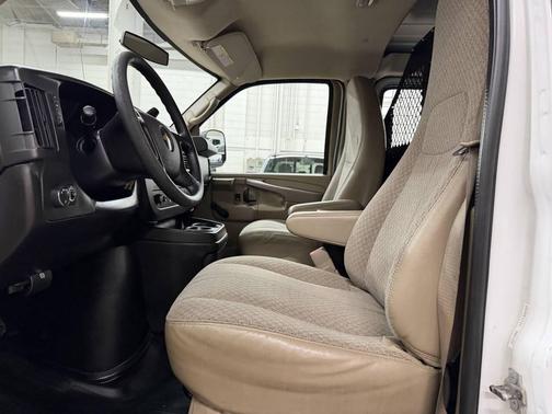 2011 Chevrolet Express 2500 Work Van