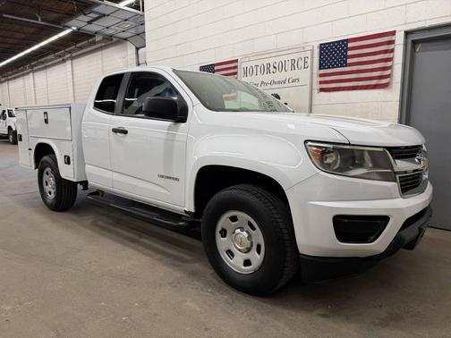 Summit White 2017 Chevrolet Colorado WT