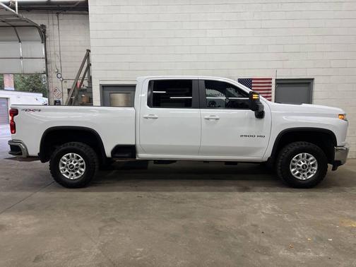2021 Chevrolet Silverado 2500 LT