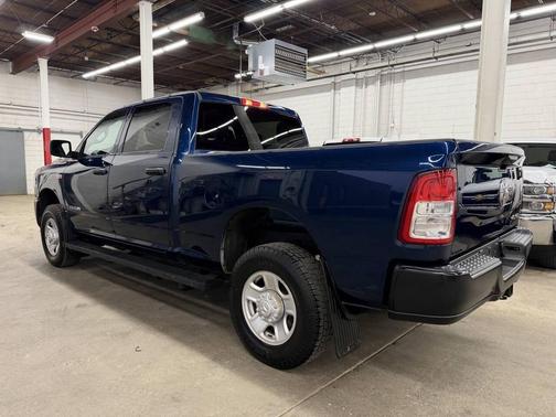 2021 RAM 2500 Tradesman Crew Cab 4x4 6'4' Box