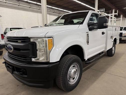 Oxford White 2017 Ford F-250 XL