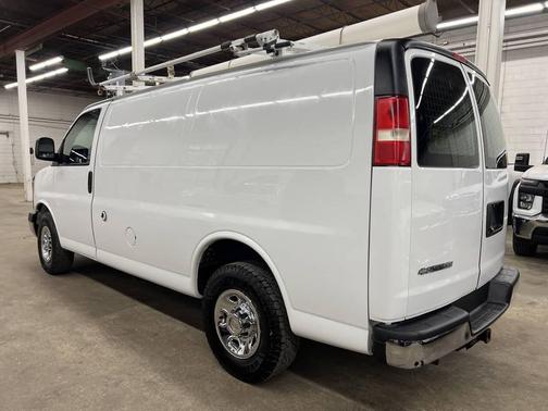 2014 Chevrolet Express 2500 Work Van