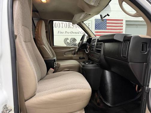 2011 Chevrolet Express 2500 Work Van