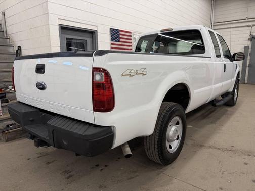Oxford White Clearcoat 2009 Ford F-250 XL SuperCab
