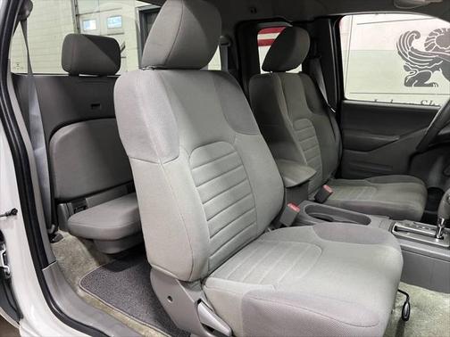 2016 Nissan Frontier S