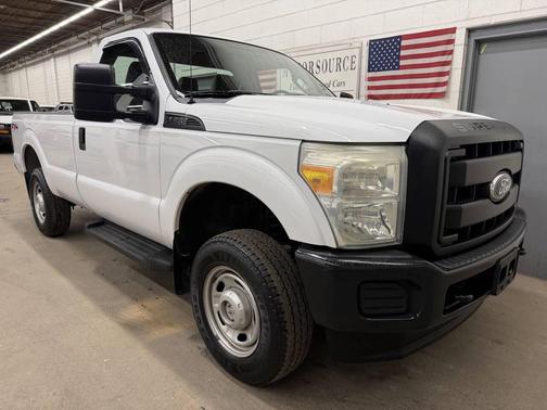 Oxford White 2011 Ford F-250 XL Truck