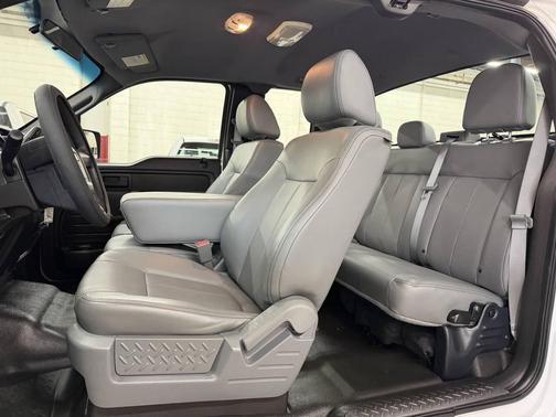 Oxford White 2014 Ford F-150 XL