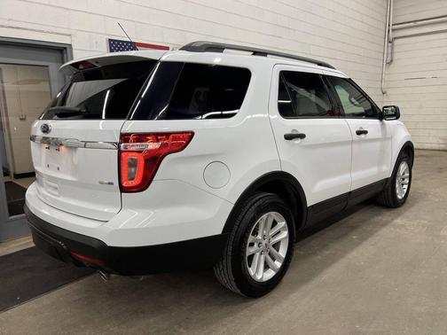 2015 Ford Explorer Base