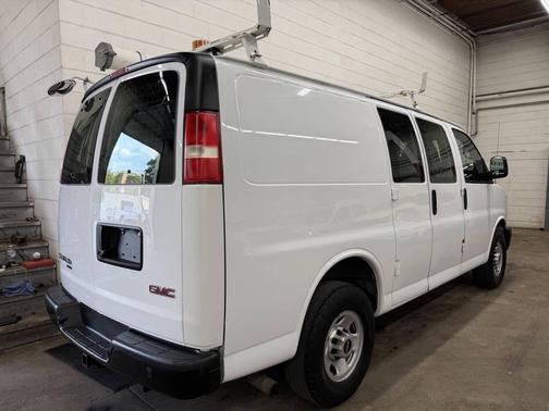 Summit White 2014 GMC Savana 2500 Work Van
