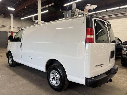 2014 GMC Savana 2500 Work Van