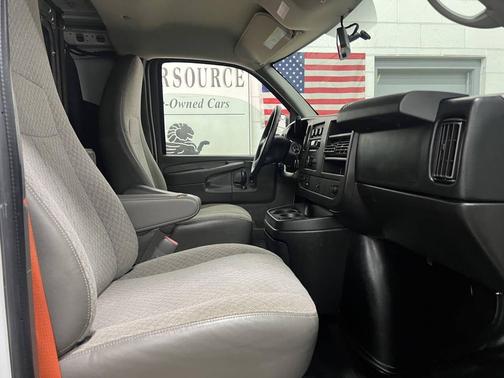 2014 GMC Savana 2500 Work Van