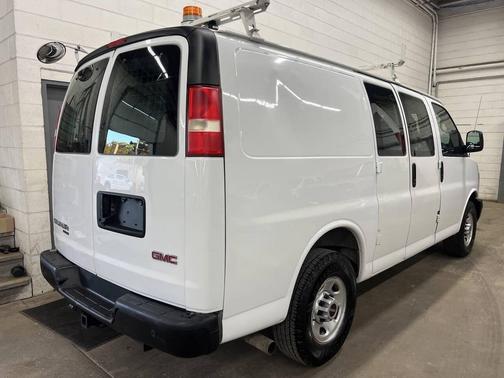 2014 GMC Savana 2500 Work Van