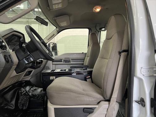 2008 Ford F-250 XL Crew Cab