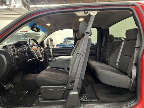 2009 Chevrolet Silverado 2500 LT Extended Cab