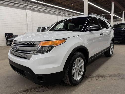 2015 Ford Explorer Base