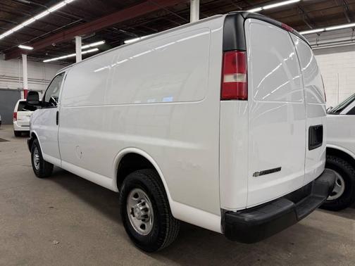 2016 Chevrolet Express 2500 Work Van
