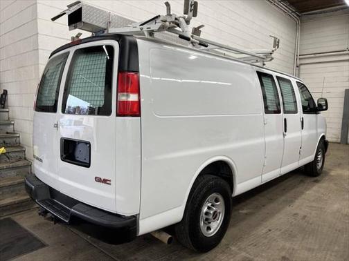 2017 GMC Savana 3500 Work Van