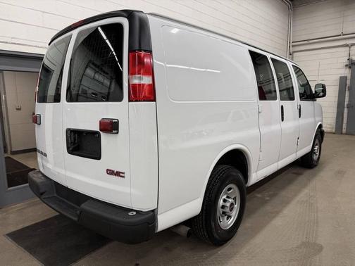 2019 GMC Savana 2500 Work Van