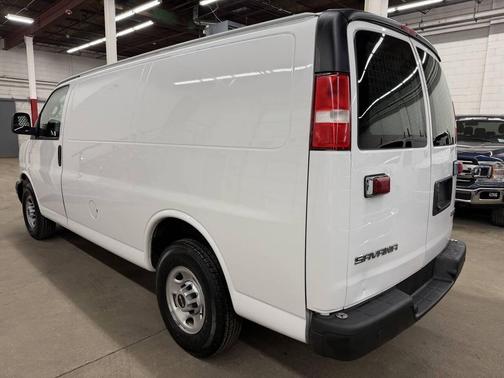 2019 GMC Savana 2500 Work Van