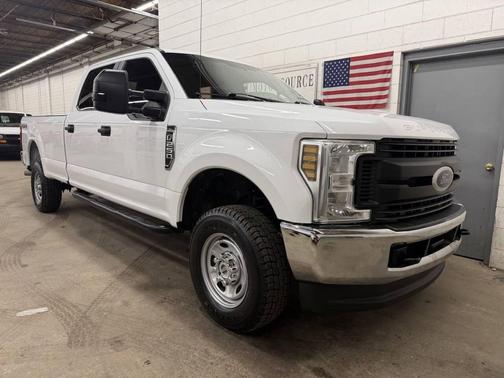 Oxford White 2019 Ford F-250 XL Truck