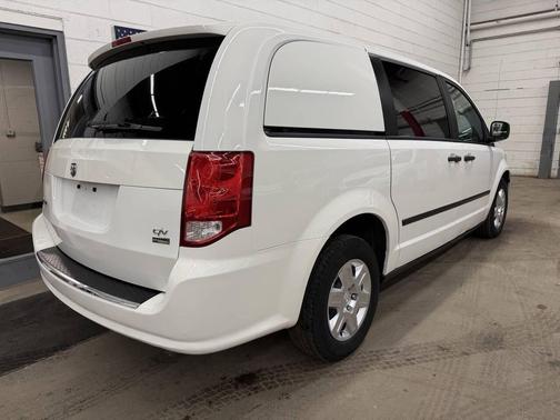 2013 RAM Cargo Tradesman