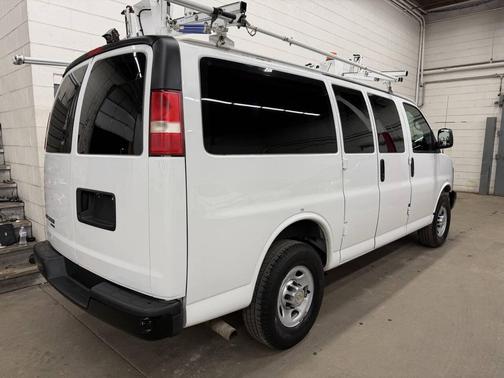 2013 Chevrolet Express 2500 Work Van