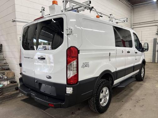 2017 Ford Transit-250 Base