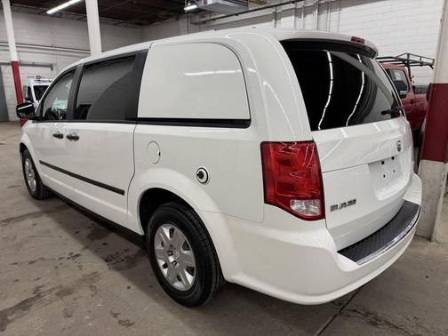 2013 RAM Cargo Tradesman